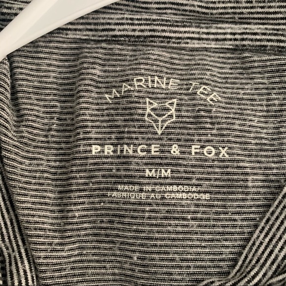 Aeropostale striped T-shirt - Picture 3 of 3